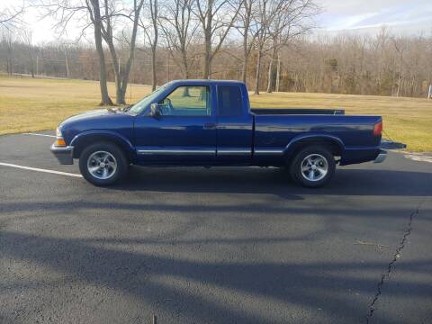 2001 Chevrolet S-10 for sale at U-Win Used Cars in New Oxford PA