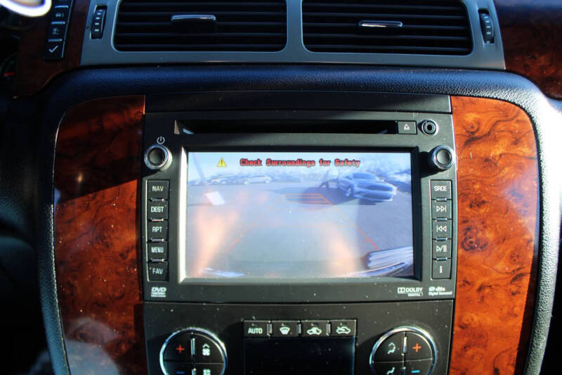 2012 Chevrolet Avalanche LTZ