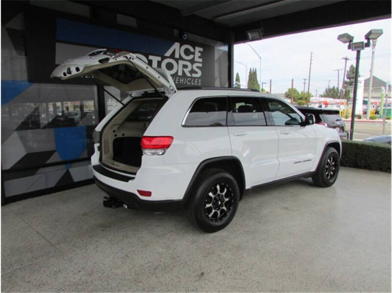 2017 Jeep Grand Cherokee