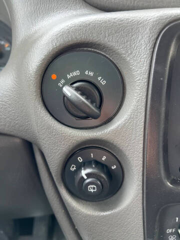 2004 Chevrolet TrailBlazer EXT