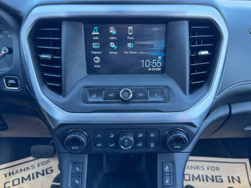 2017 GMC Acadia SLE-2