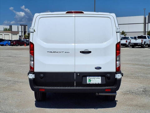 2025 Ford Transit