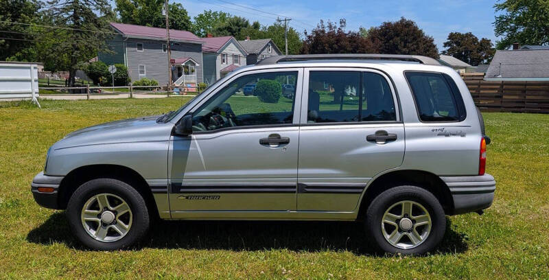 2004 Chevrolet Tracker