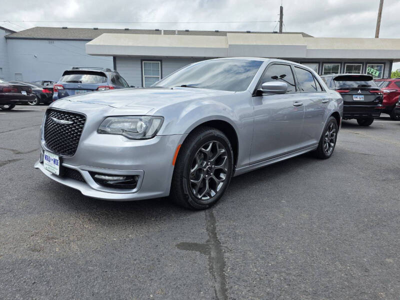 2017 Chrysler 300 S