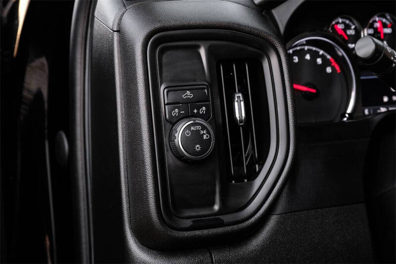 2022 Chevrolet Silverado 1500 Limited Custom