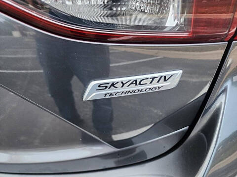 2018 Mazda MAZDA3 Grand Touring