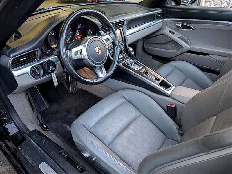 2013 Porsche 911 Carrera