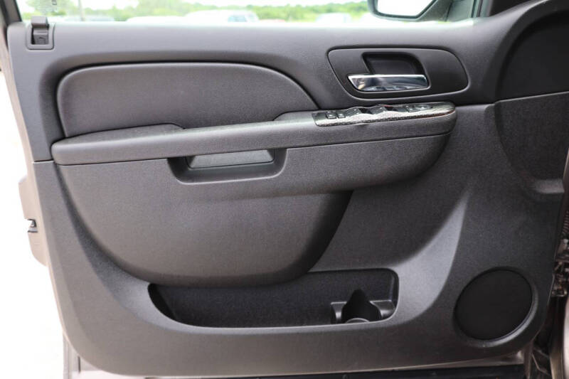 2013 Chevrolet Suburban LS