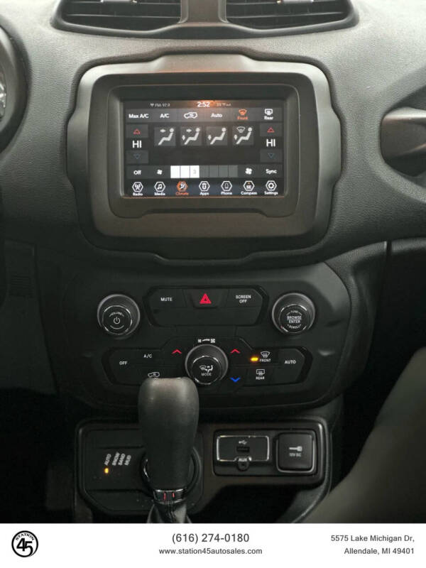 2020 Jeep Renegade Jeepster