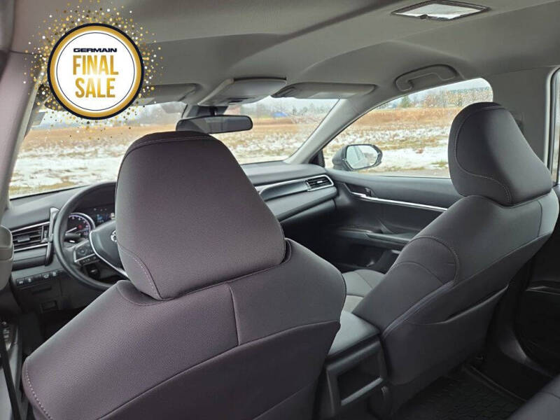 2022 Toyota Camry LE