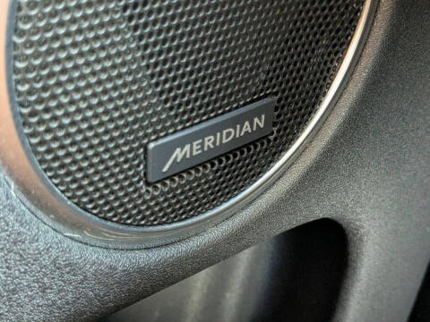 2020 Land Rover Discovery Sport P250 SE