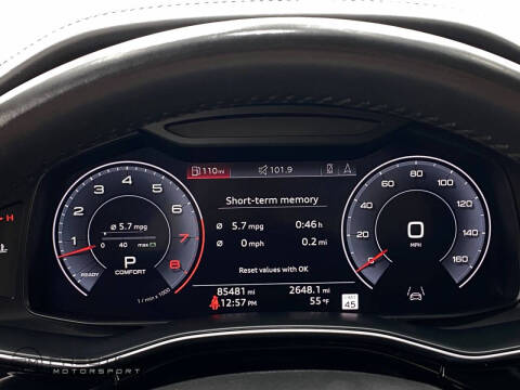 2019 Audi Q8 quattro Prestige 55 TFSI