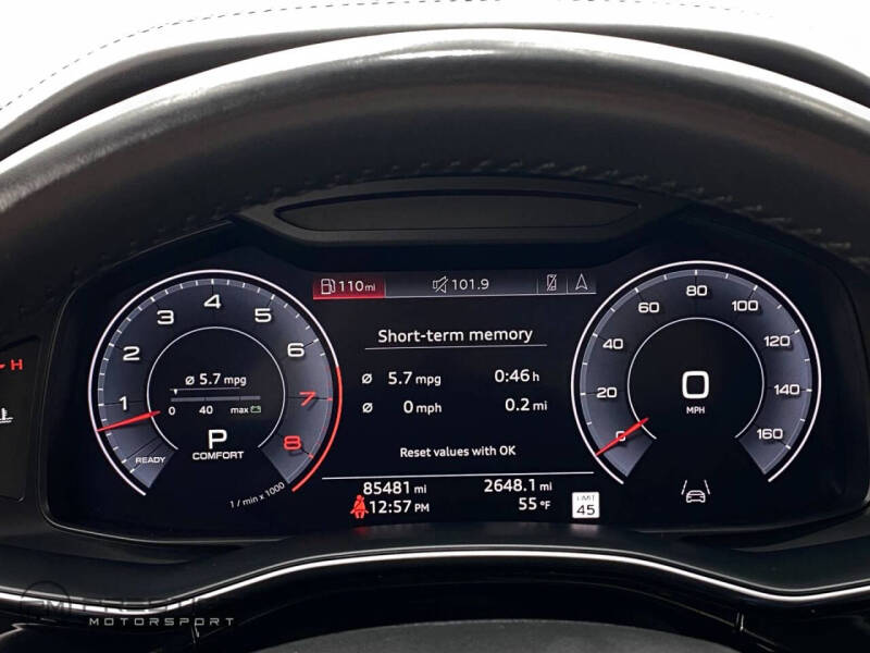 2019 Audi Q8 quattro Prestige 55 TFSI