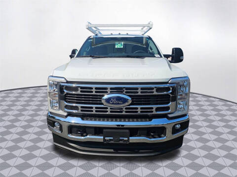 2025 Ford F-350 Super Duty XL