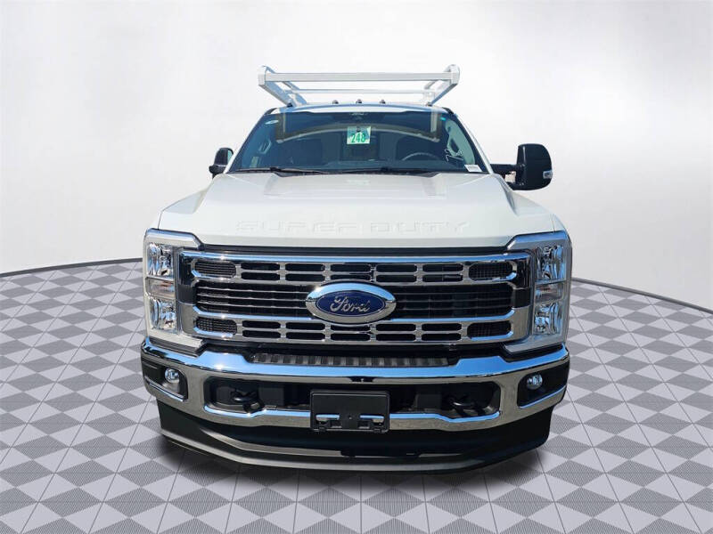 2025 Ford F-350 Super Duty XL