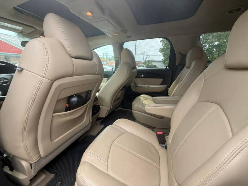 2010 GMC Acadia SLT-2