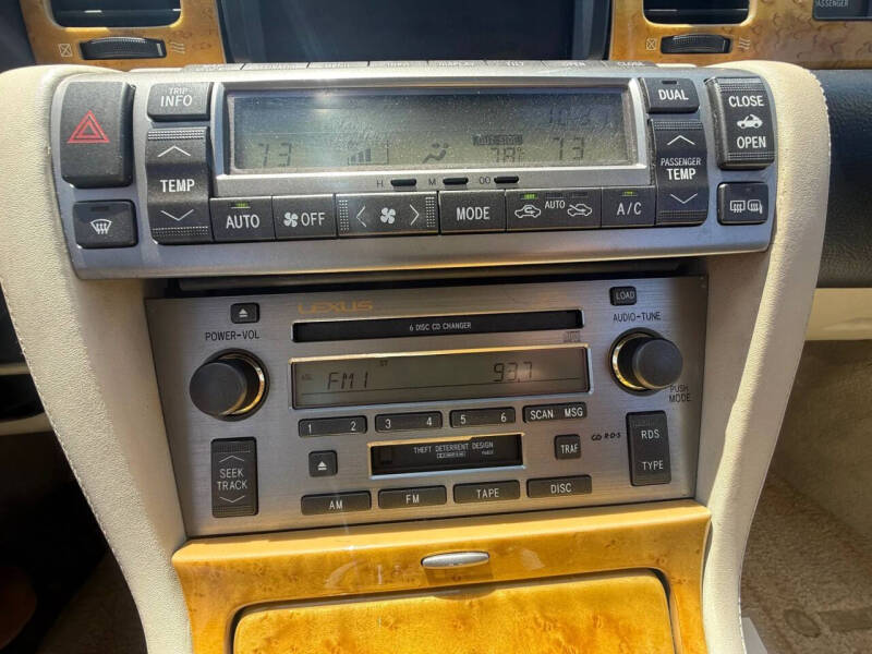 2003 Lexus SC 430