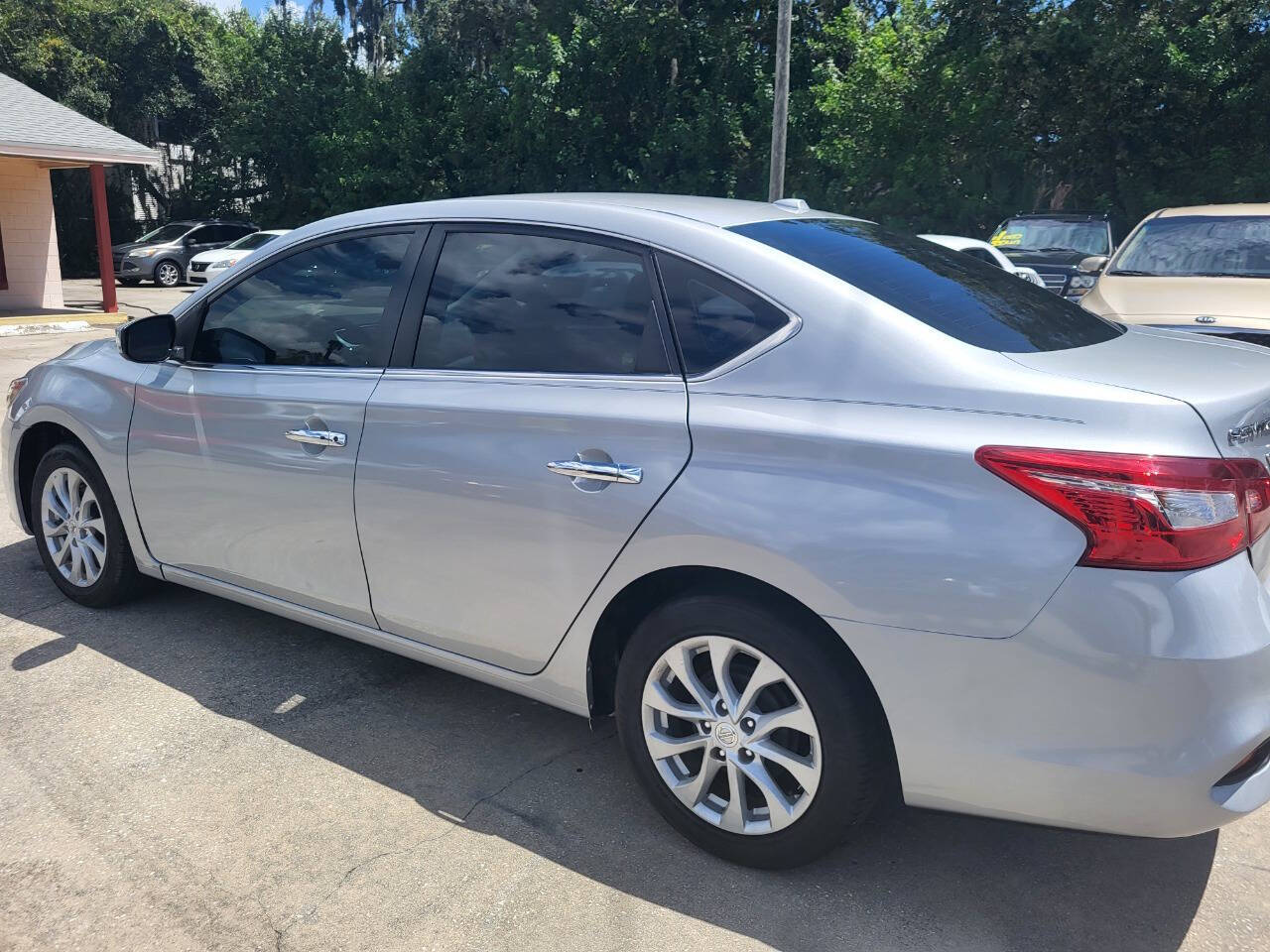 2019 Nissan Sentra for sale at FAMILY AUTO BROKERS in Longwood, FL