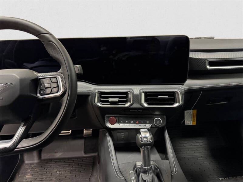 2025 Ford Mustang EcoBoost