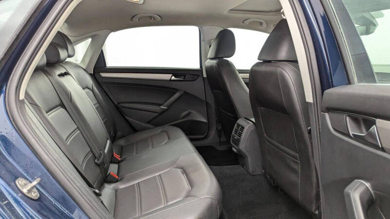 2022 Volkswagen Passat SE