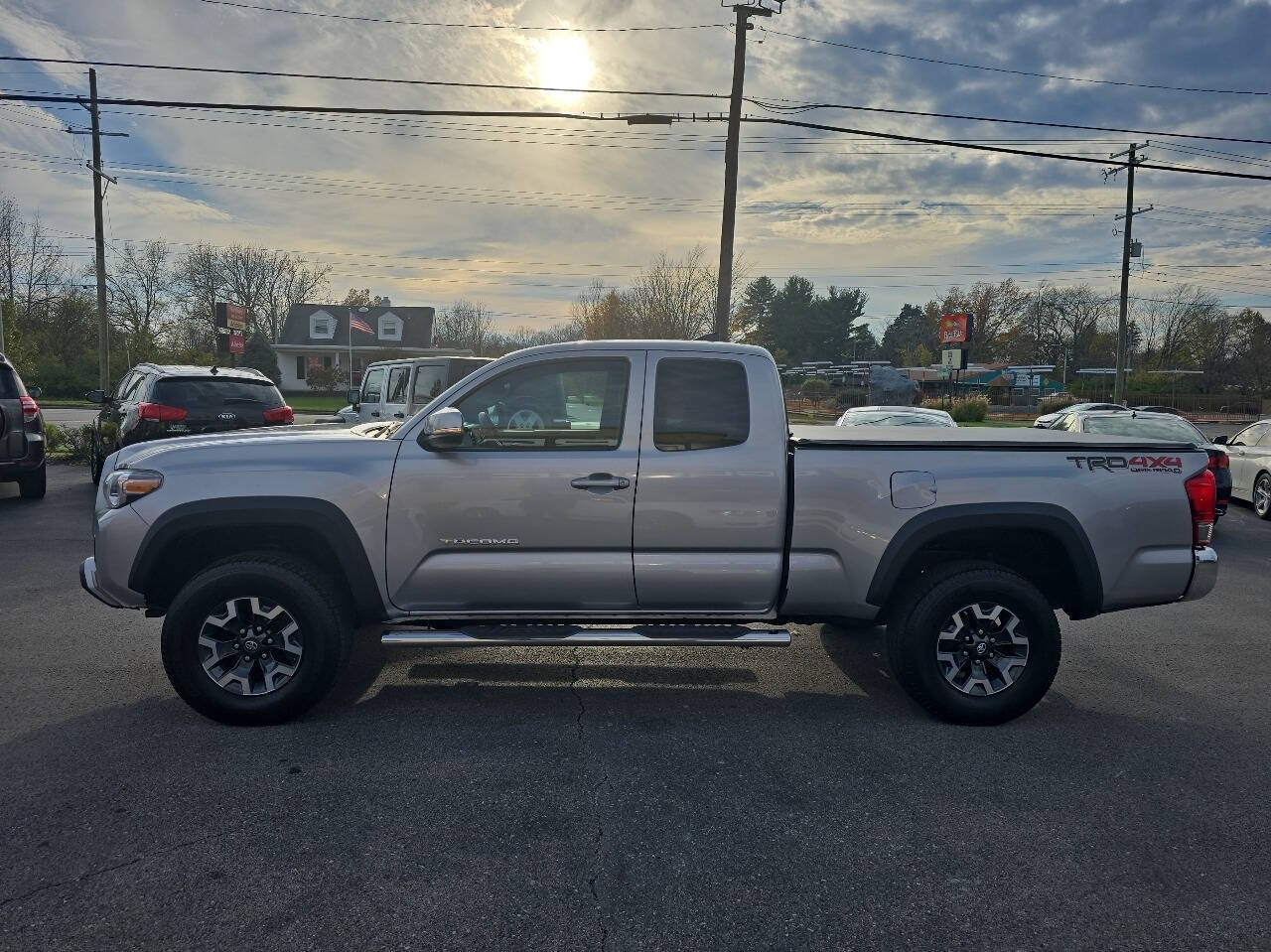 2016 Toyota Tacoma for sale at GLOBE AUTO SALES in Louisville, KY