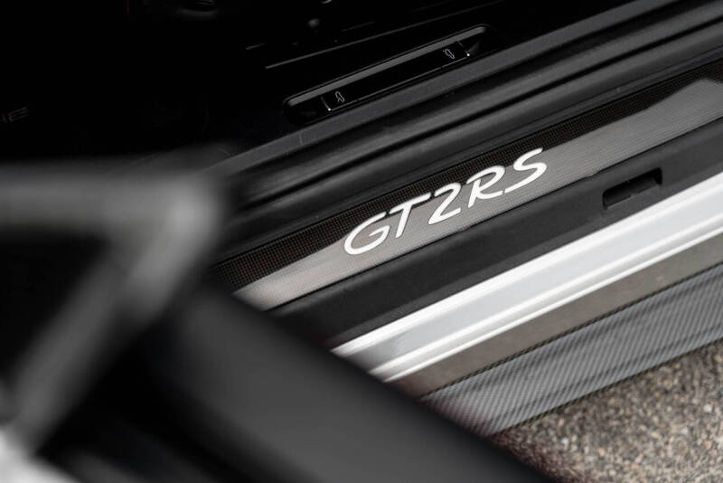 2018 Porsche 911 GT2 RS