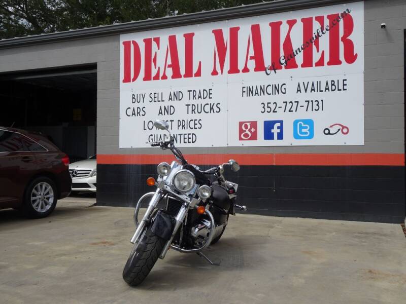 2003 Suzuki Intruder for sale at Deal Maker of Gainesville in Gainesville FL