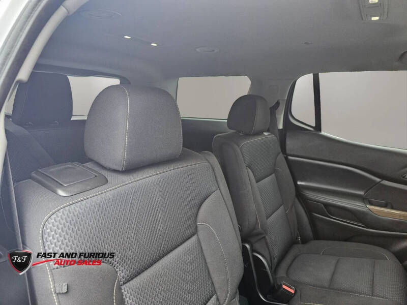 2022 GMC Acadia SLE