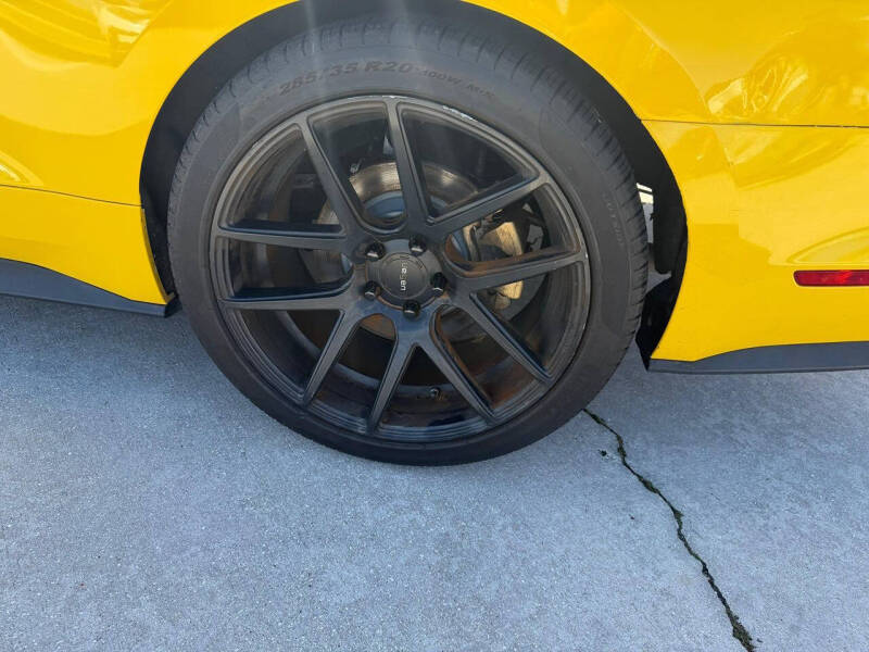 2017 Ford Mustang EcoBoost Premium