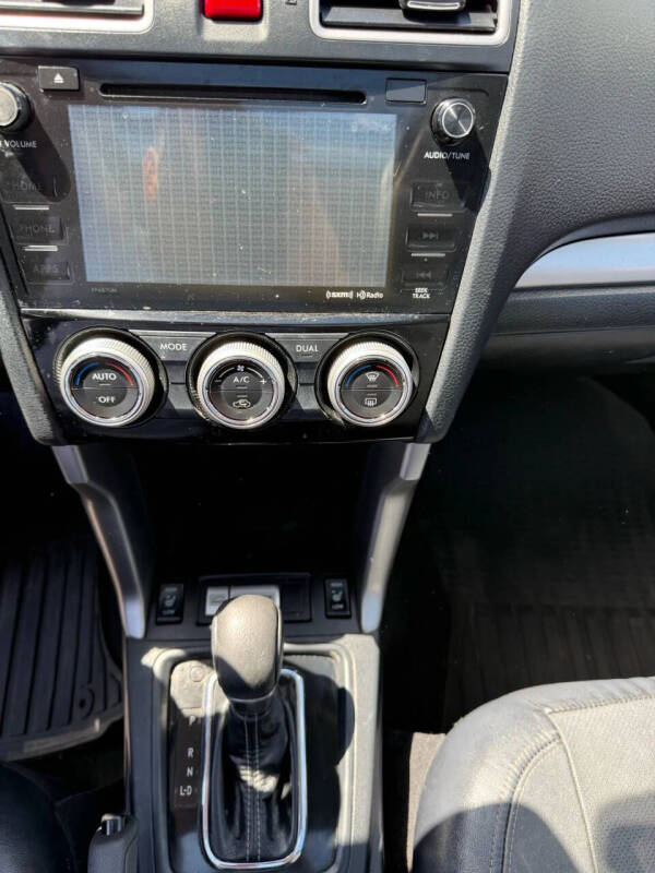 2016 Subaru Forester 2.5i Touring