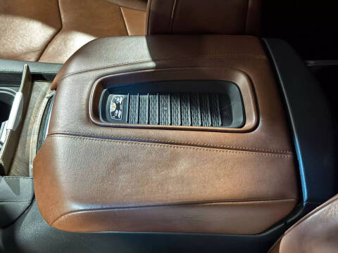 2019 Cadillac Escalade ESV Premium Luxury