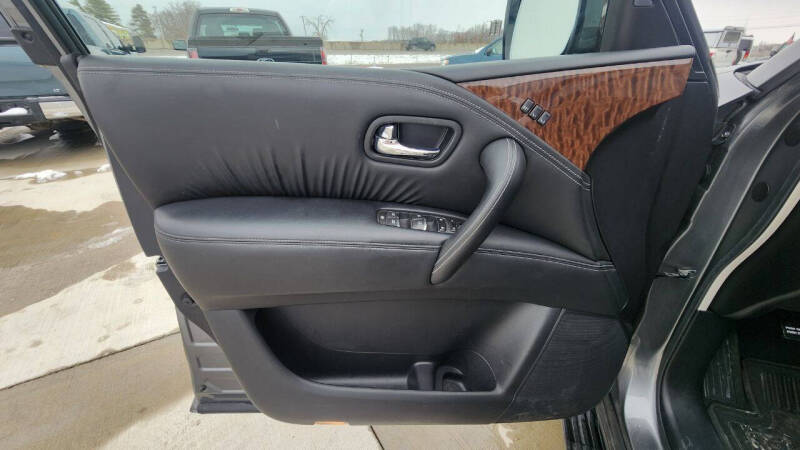 2017 Nissan Armada Platinum