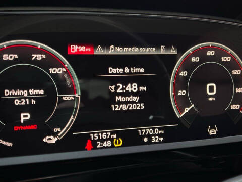 2023 Audi e-tron quattro Premium Plus