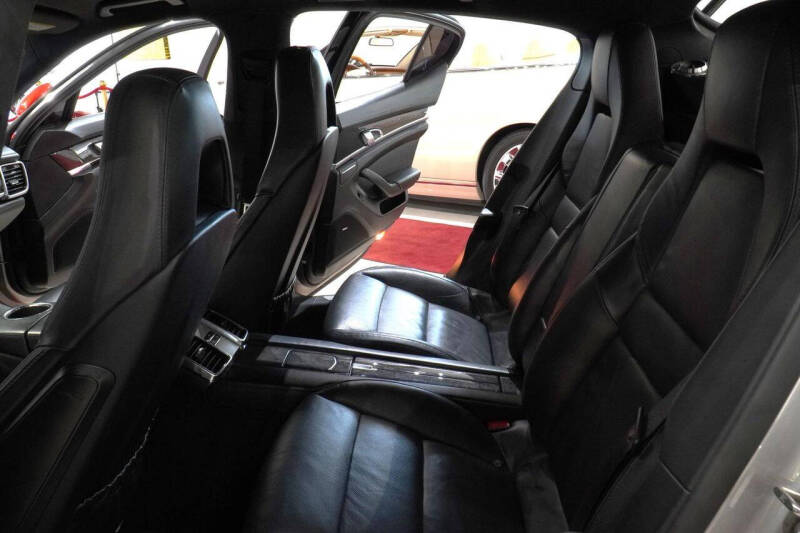 2011 Porsche Panamera Turbo