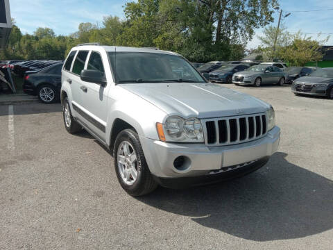 2006 Jeep Grand Cherokee Laredo
