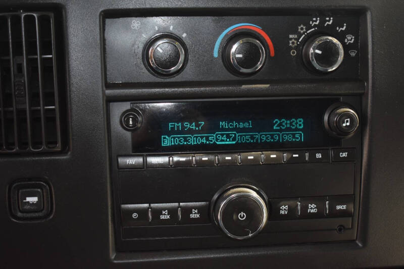 2017 Chevrolet Express 2500