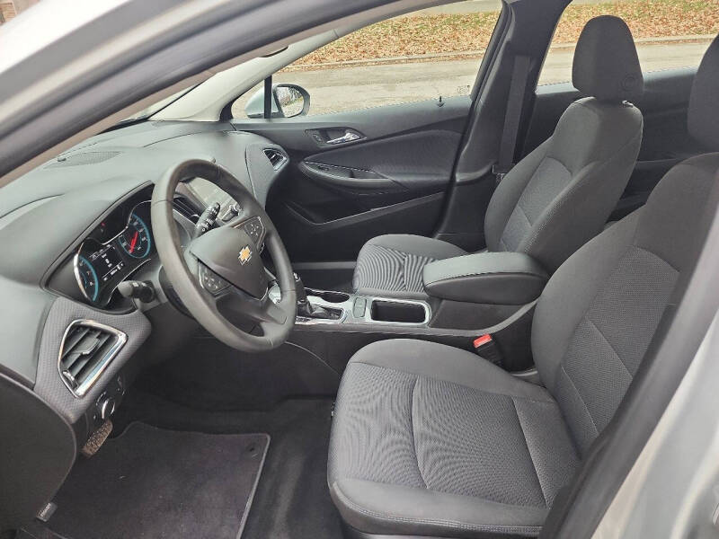 2018 Chevrolet Cruze LT Auto