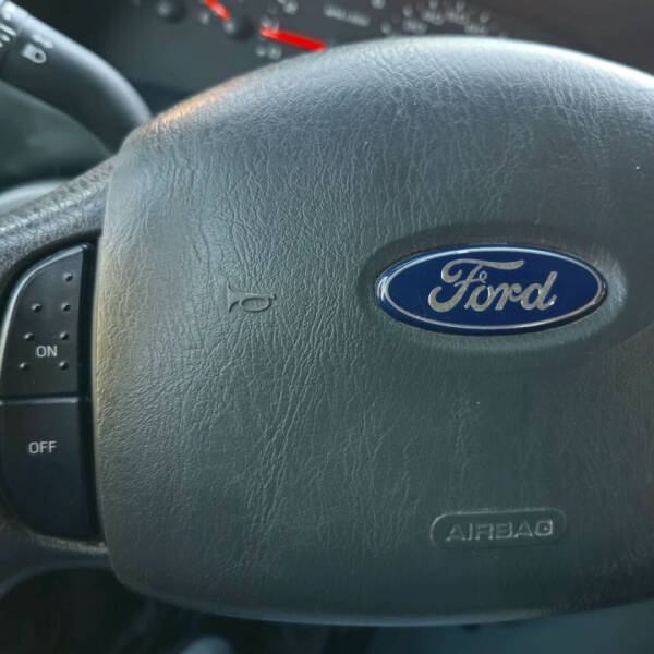 2008 Ford E-Series