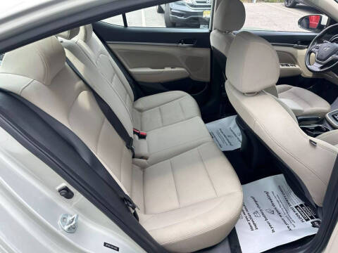 2017 Hyundai Elantra Value Edition