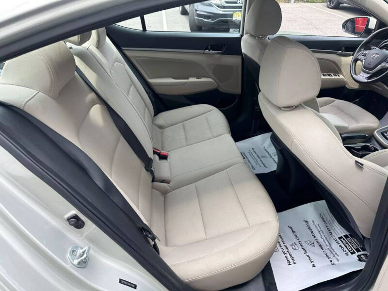 2017 Hyundai Elantra Value Edition