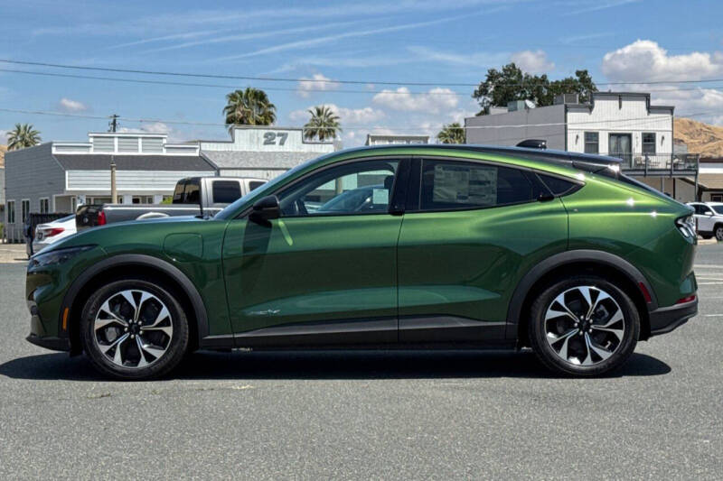 2026 Ford Mustang Mach-E Select
