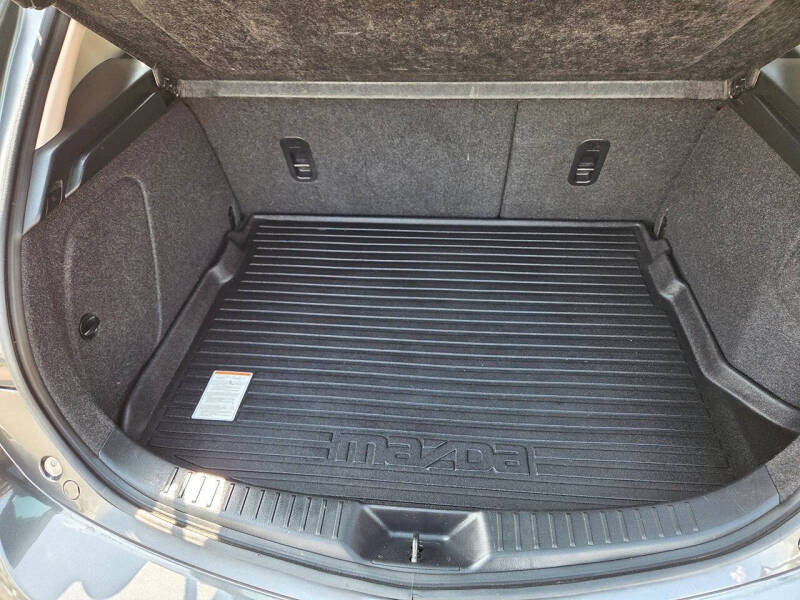 2012 Mazda MAZDA3 s Grand Touring