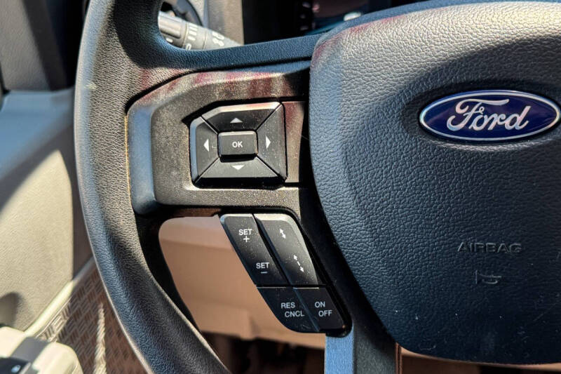 2024 Ford E-Series E-350 SD