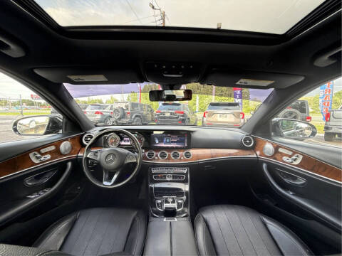 2018 Mercedes-Benz E-Class E 300 4MATIC