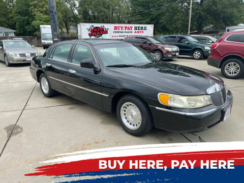 1999 Lincoln Town Car for sale at FAIR TRADE MOTORS in Bellevue NE