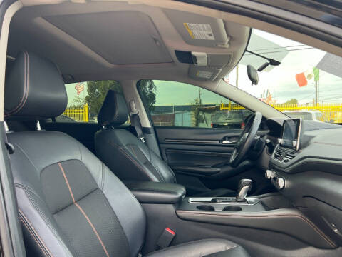 2019 Nissan Altima 2.5 SR