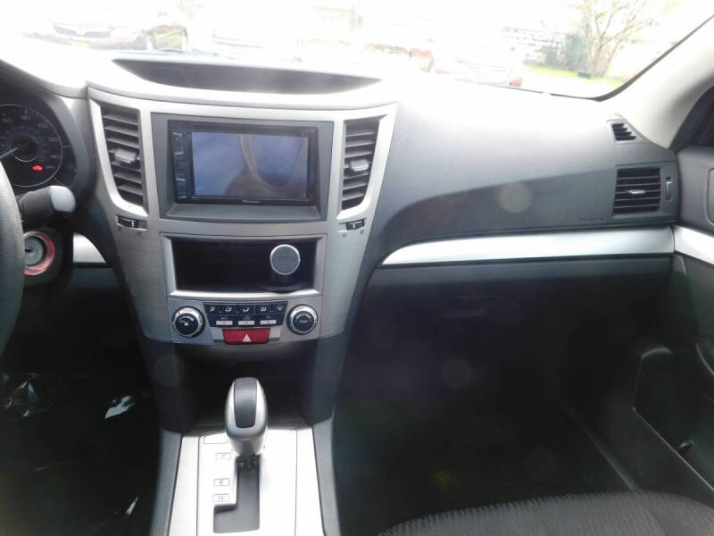 2010 Subaru Legacy 2.5i