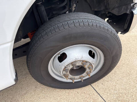 2022 Ford F-350 Super Duty XL