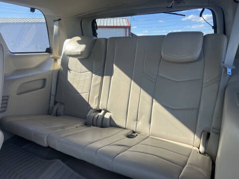 2017 Cadillac Escalade Luxury