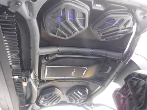 2024 Can-Am Maverick R